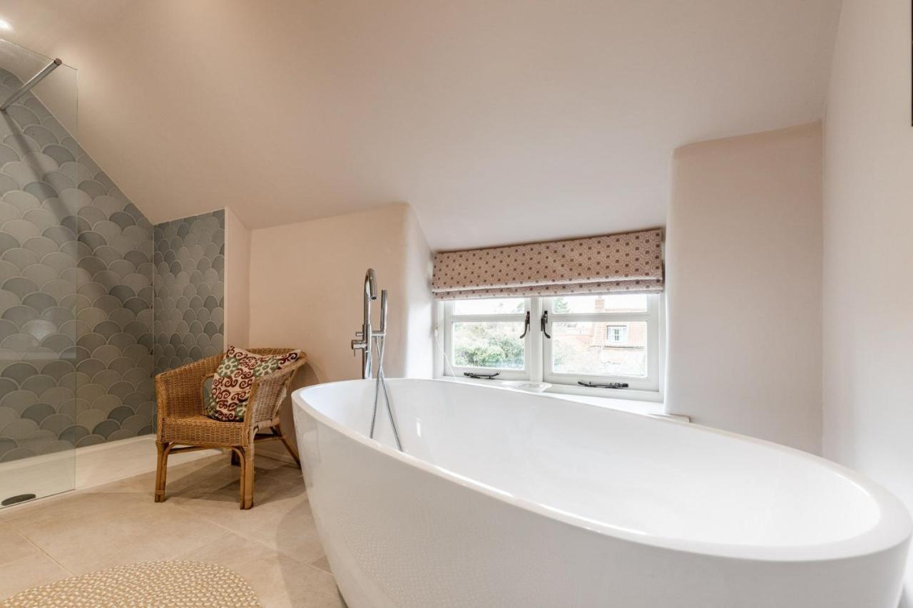 Host & Stay - White End Salthouse エクステリア 写真